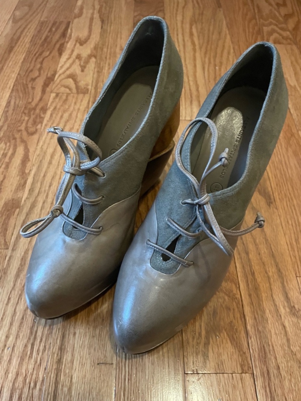 All Saints Bura Grey Leather Wood Platform Cut Out Wedge Heels Size 7 Spiritual - Picture 7 of 9